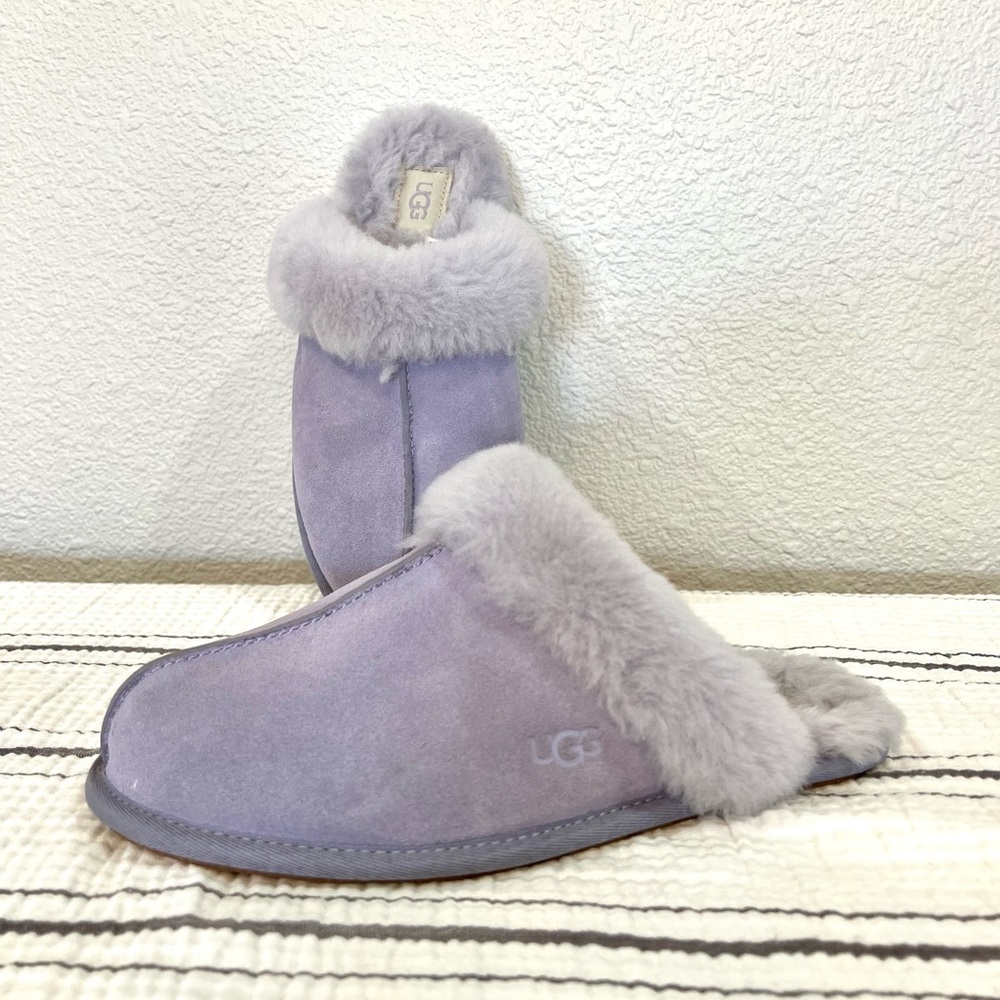 SOLD - UGG Slippers Lavender